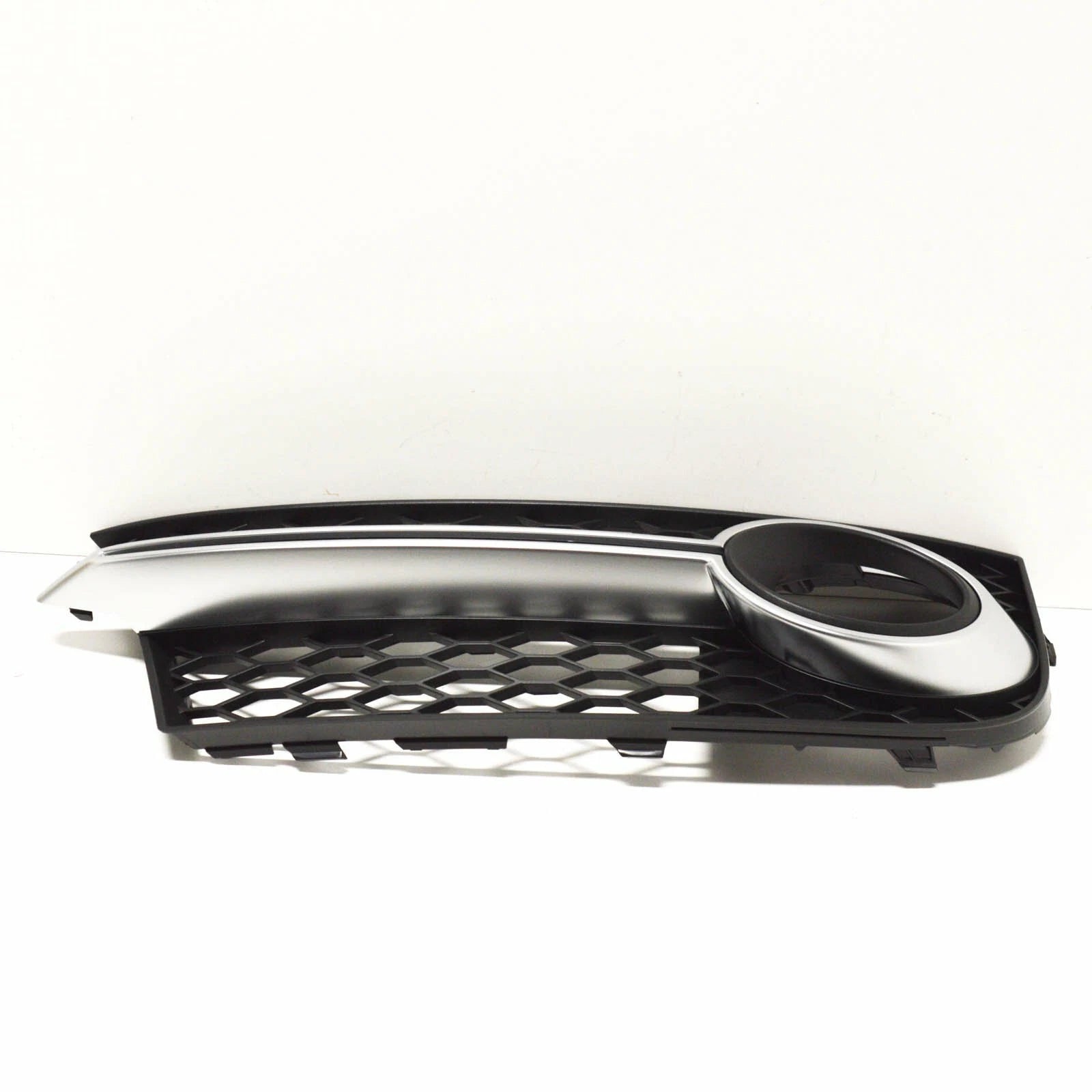 NEW AUDI TT 8J S LINE FRONT BUMPER RIGHT SIDE GRILL 8J0807682KT94 GENUINE