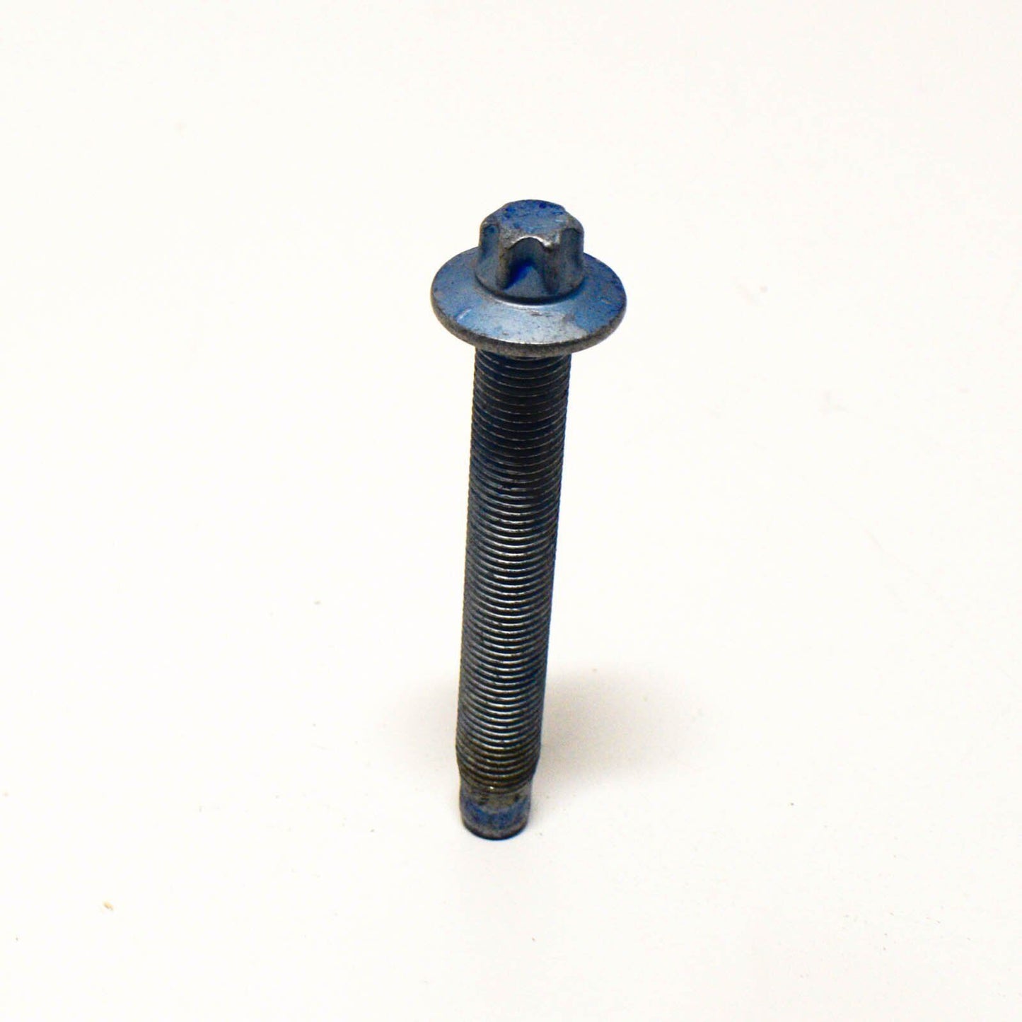NEW MERCEDES BENZ E W212 REAR FRAME INTEGRAL SUPPORT SCREW A0009901511 ORIGINAL