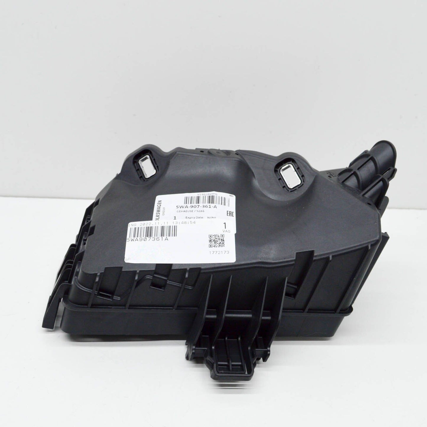 NEW VW GOLF MK8 CD1 FUSE BOX RELAY COVER HOUSING 5WA907361A ORIGINAL