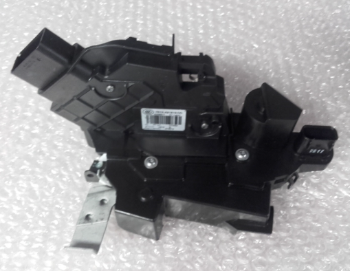 new ford mondeo mk4 front left door lock lhd 1787983 7s7a-a21813-dd original