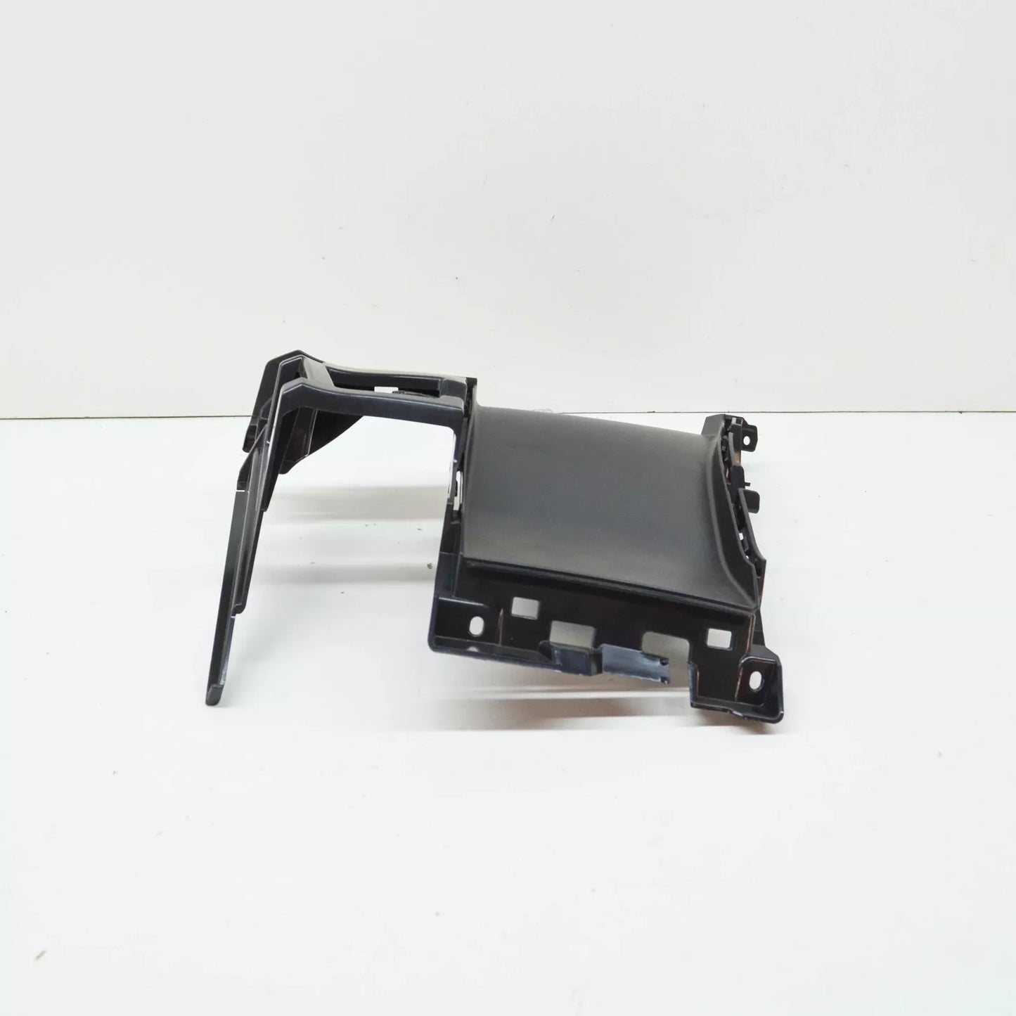 NEW AUDI A6 C8 FRONT BUMPER COVER RIGHT AIR GUIDE 4K0121764B ORIGINAL