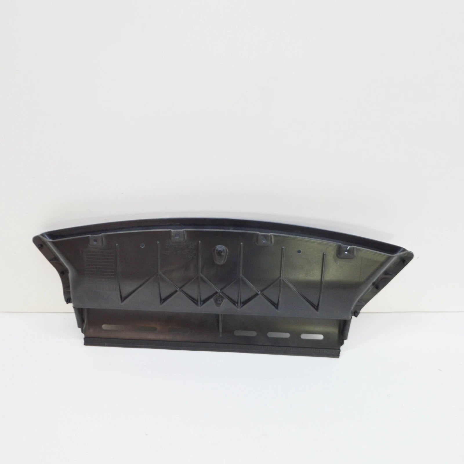 NEW BMW 7 F01, F02 TRANS FLUID AIR DUCT 7980135 51747980135 ORIGINAL