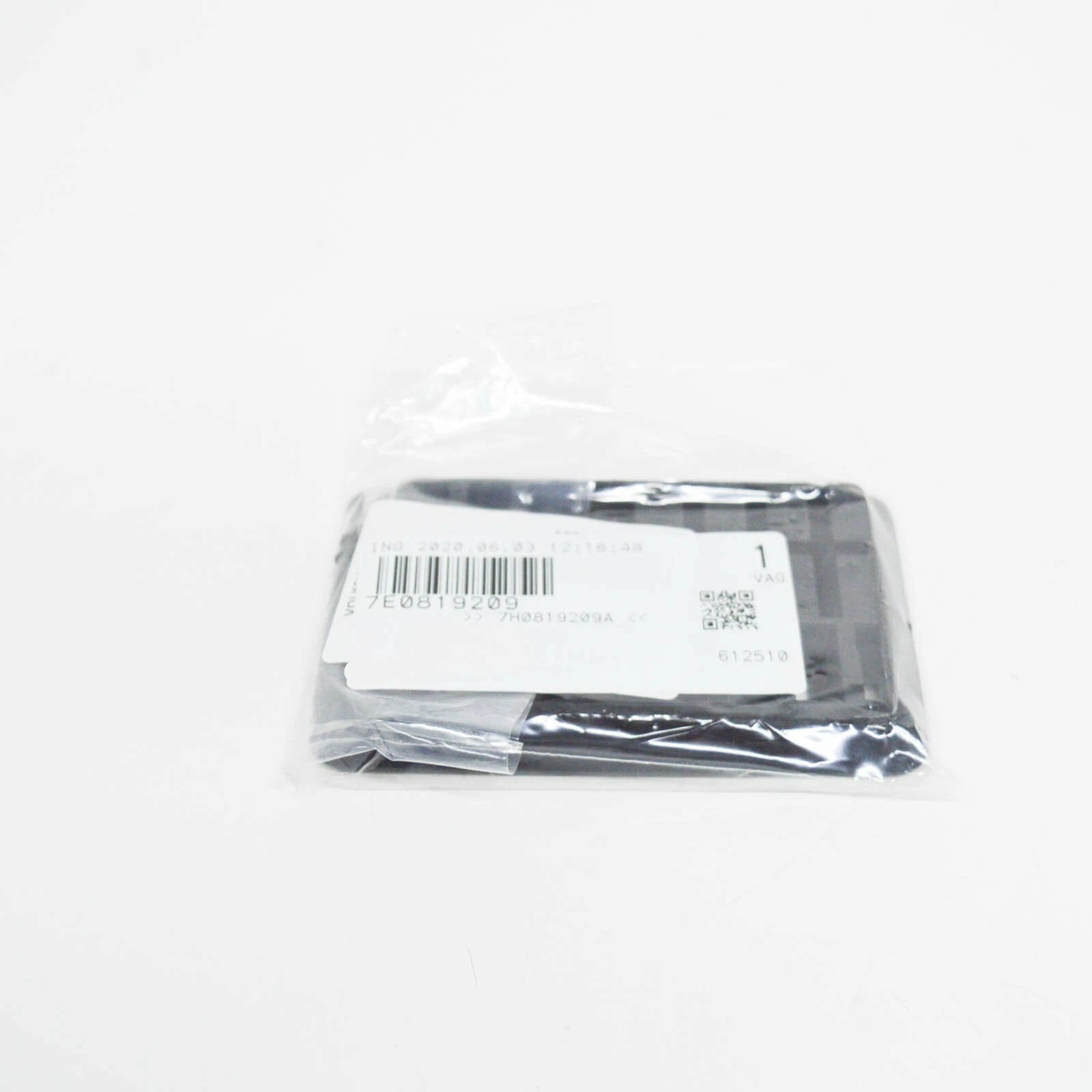 NEW VW TRANSPORTER V 7HA FRONT B PILLAR AIR VENT 7E0819209 ORIGINAL