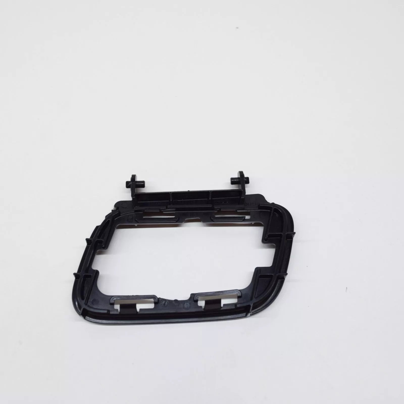 NEW AUDI A4 B8 FRONT RIGHT HEADLIGHT WASHER GUIDE FRAME 8K0807788H