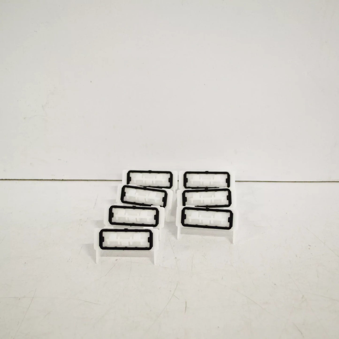 NEW AUDI A4 8W FIX SET 8W6898909