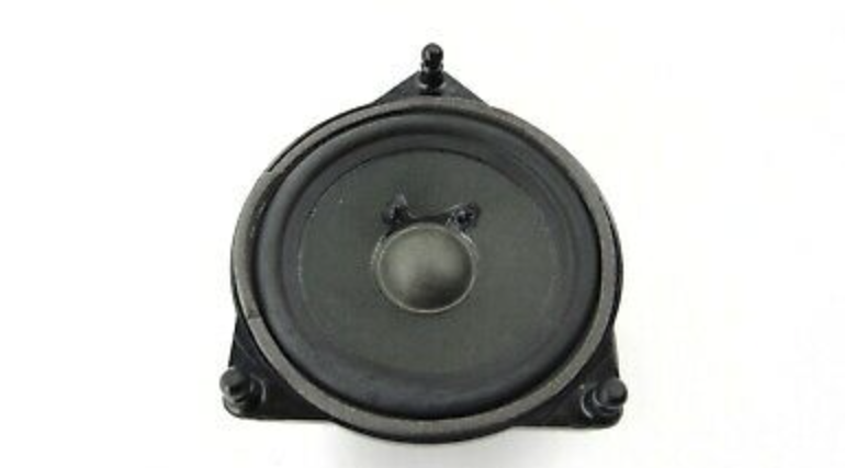 new mercedes-benz c w205 interior front door speaker a2058204203 original