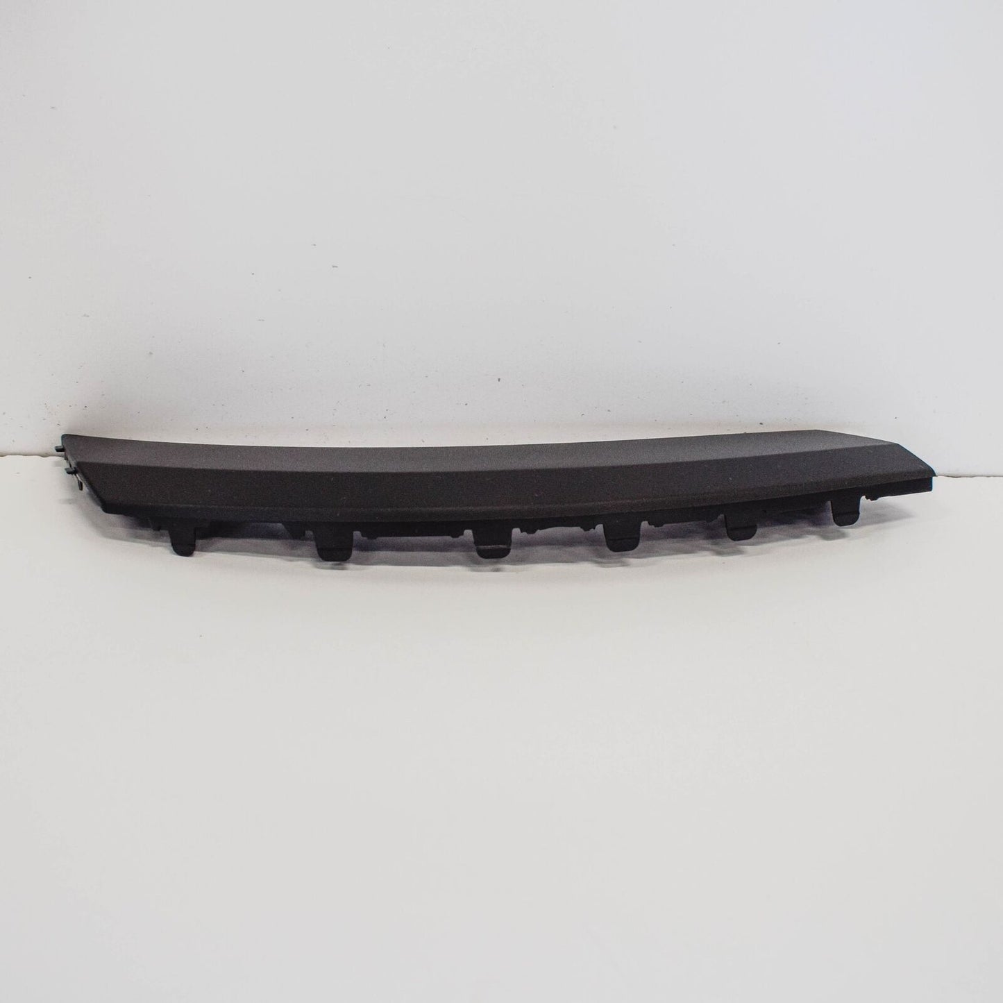 NEW VOLKSWAGEN GOLF MK7 5G FRONT LEFT FENDER MOLDING 5G0807257A9B9 ORIGINAL