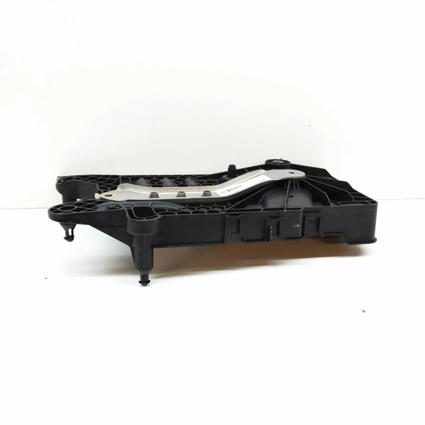 NEW VOLKSWAGEN TIGUAN MK2 AD BATTERY TRAY PAD 5QF915331C