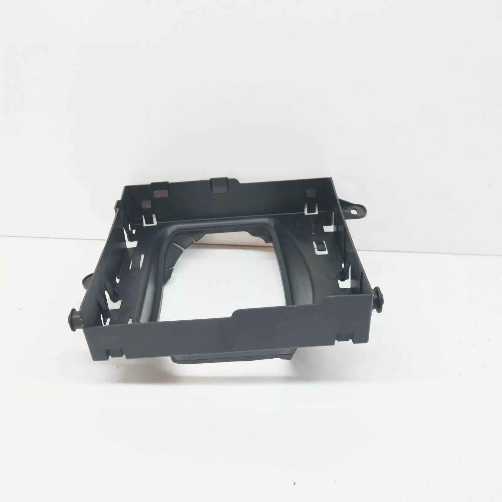 NEW MERCEDES-BENZ A-CLASS W176 AIR DUCT SEGMENT A1765001000