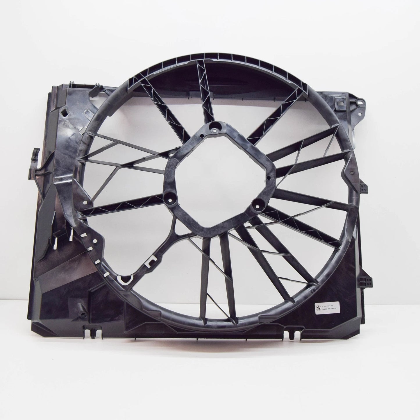 NEW BMW E82 E88 E90 E90N E92 E92N E93 RADIATOR FAN SHROUD 7557814 17117557814