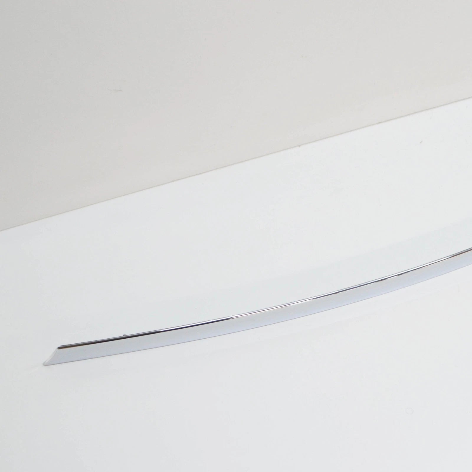 NEW MERCEDES-BENZ GLS X166 REAR PANEL DOOR HANDLE MOLDING A1667400093 ORIGINAL