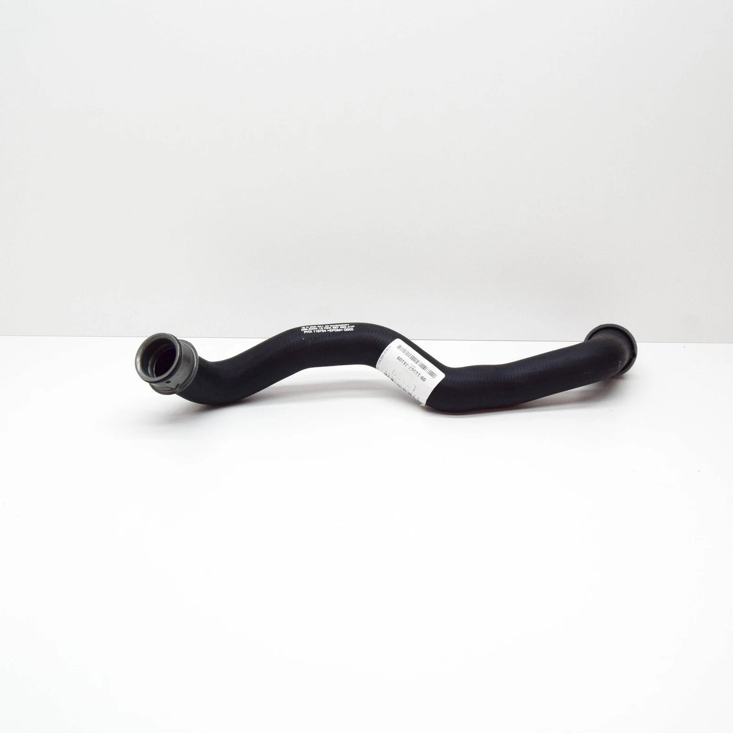 NEW MERCEDES-BENZ C COUPE CL203 RADIATOR TOP HOSE A2095013982 ORIGINAL