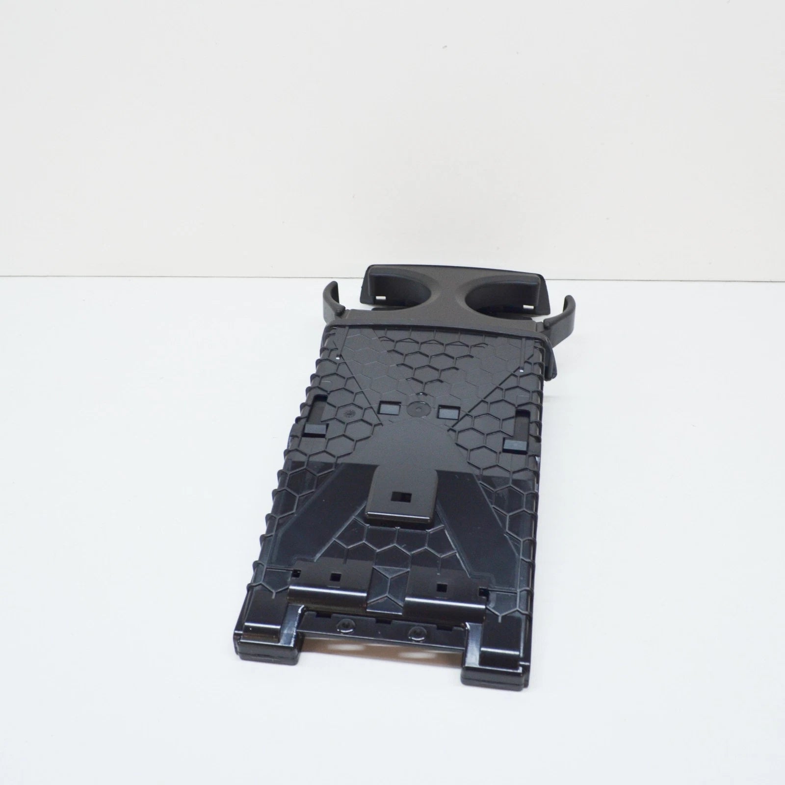 NEW BMW 7 F02 REAR ARMREST CENTER CUP HOLDER 52207228646 ORIGINAL