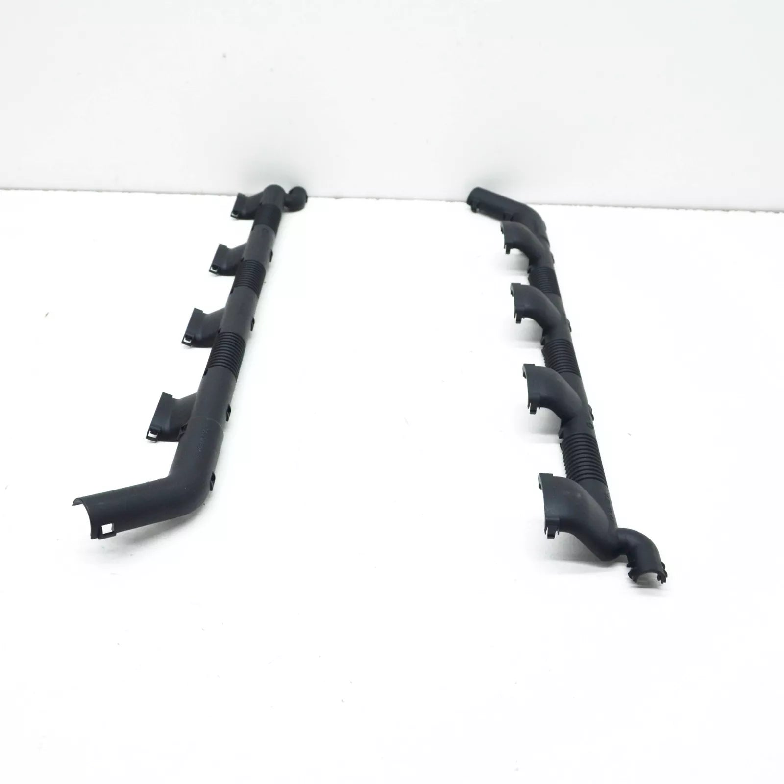 NEW AUDI A3 8P IGNITION COIL CONNECTOR CABLE GUIDE 06J971824B ORIGINAL