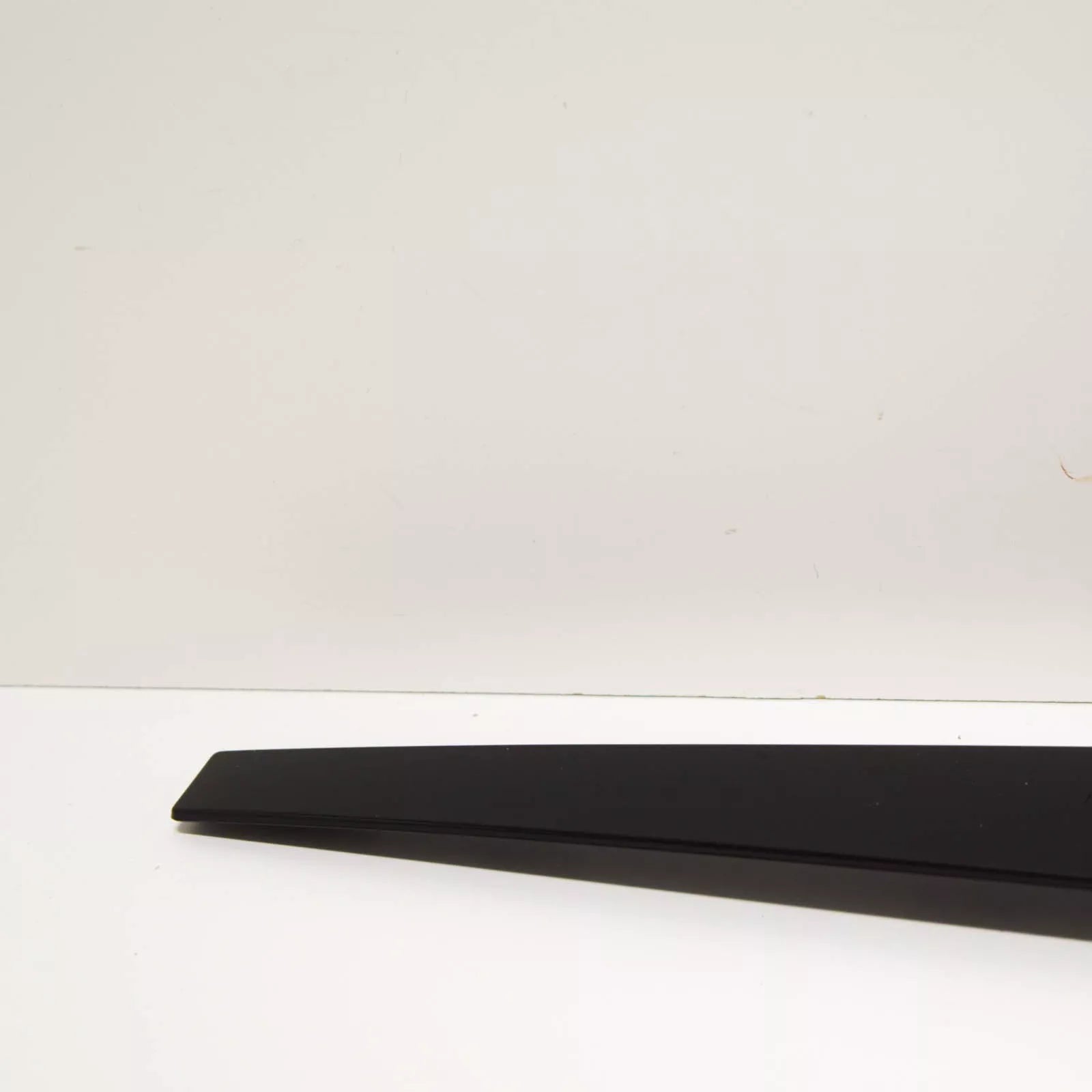 NEW MERCEDES-BENZ SL R230 REAR RIGHT C PILLAR TRIM A2307920430