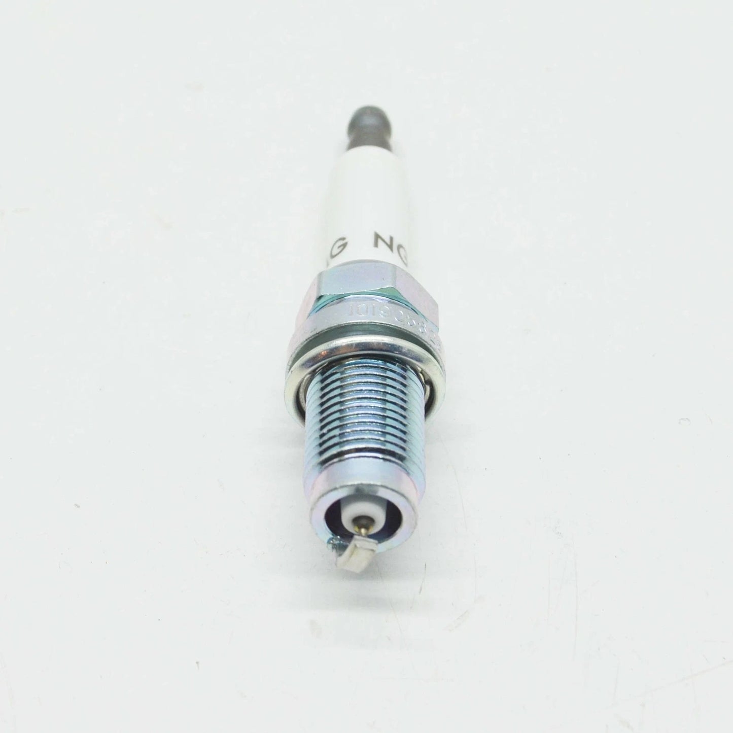 NEW AUDI A1 MK1 SPARK PLUG 101905626 ORIGINAL