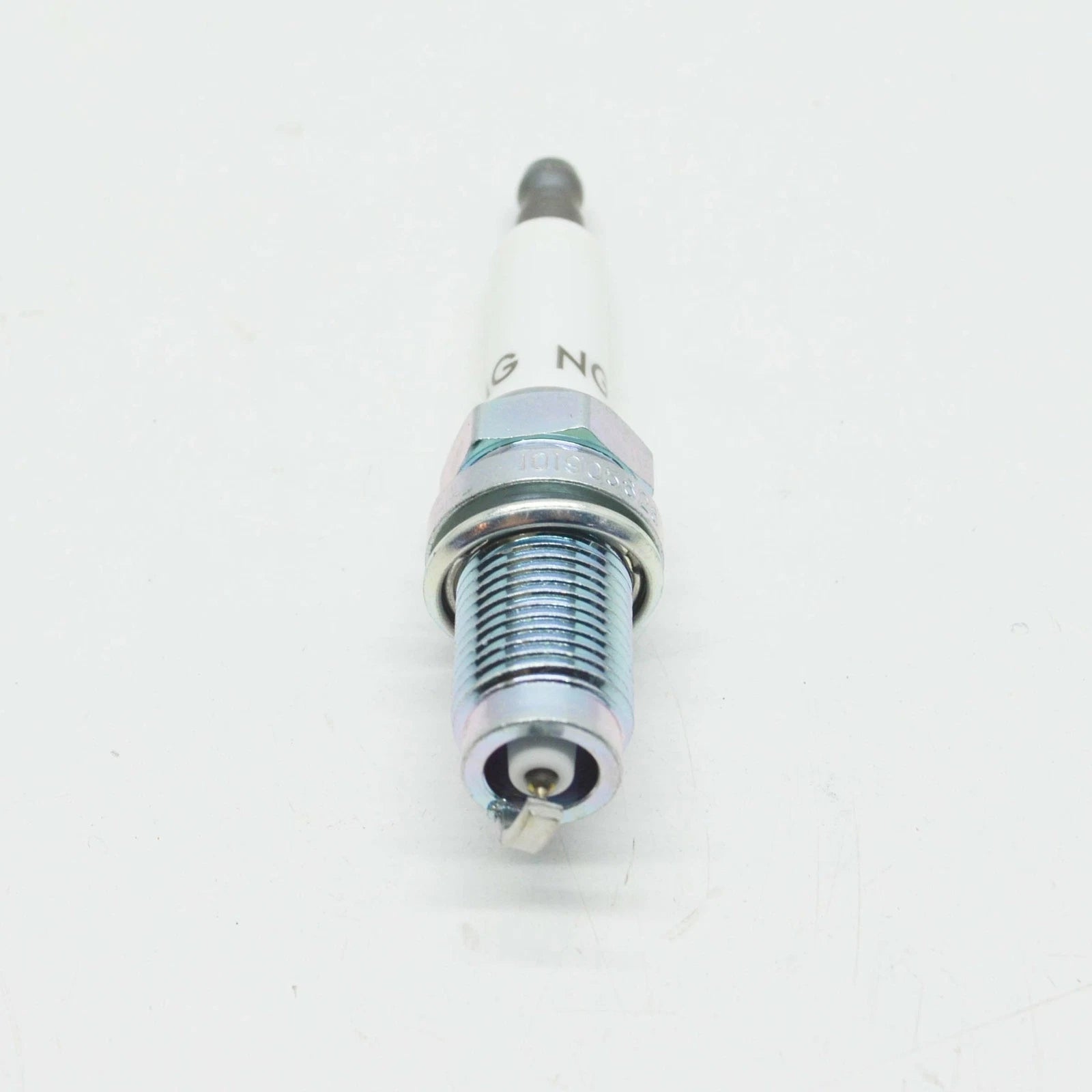 NEW AUDI A1 MK1 SPARK PLUG 101905626 ORIGINAL