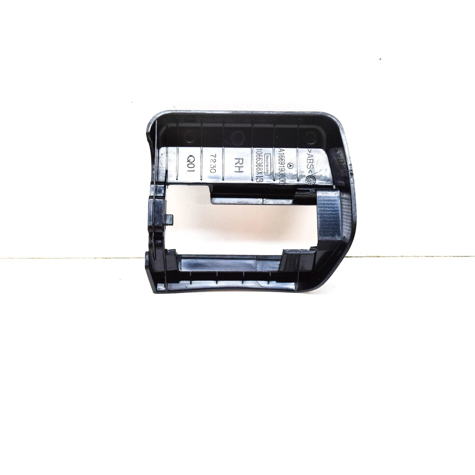 NEW MB GLS X166 FRONT SEAT INSIDE TRACK RIGHT COVER A16691908009051 ORIGINAL