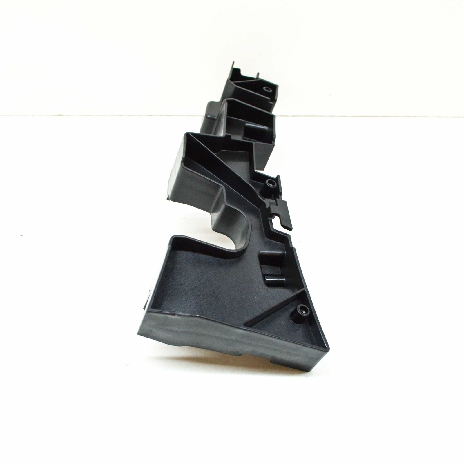 NEW AUDI Q5 80A FRONT RIGHT BUMPER BRACKET RETAINER 80A807278B ORIGINAL