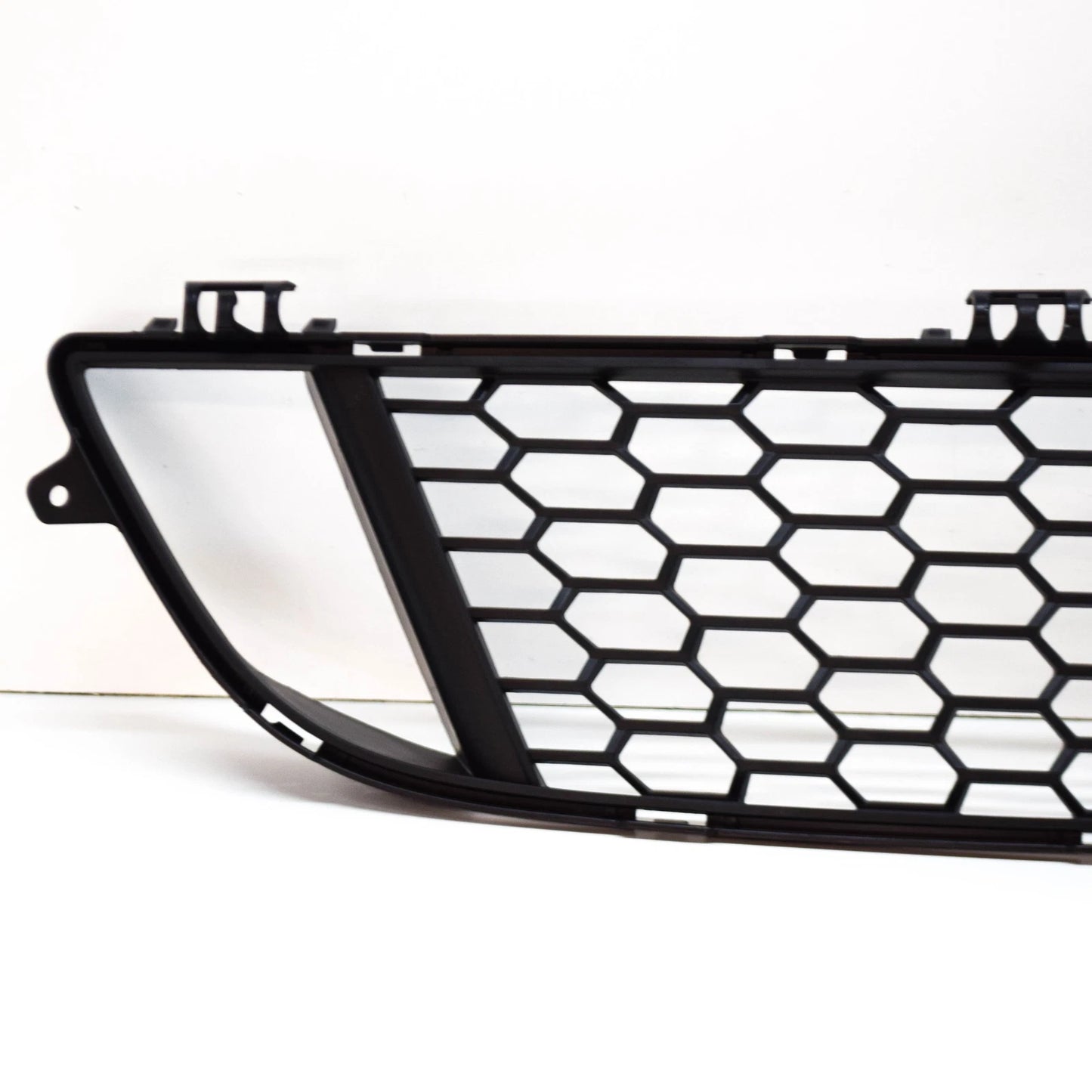 NEW BMW 2 F22 FRONT M SPORT BUMPER LOWER CENTER GRILLE 51118055434 2015 ORIGINAL