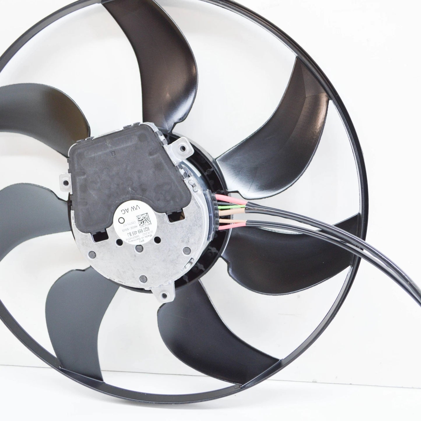 NEW AUDI Q2 RADIATOR FAN 5Q0959455BJ ORIGINAL