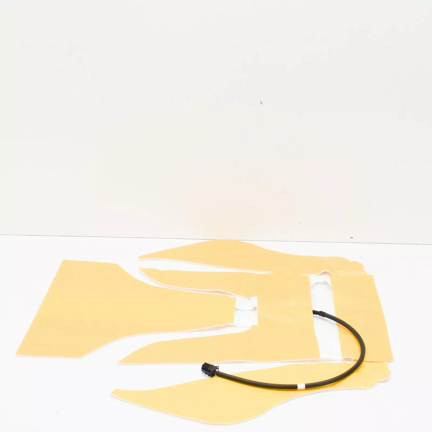 NEW AUDI TT 8J FRONT SEAT HEATER ELEMENT 8J0963555B ORIGINAL