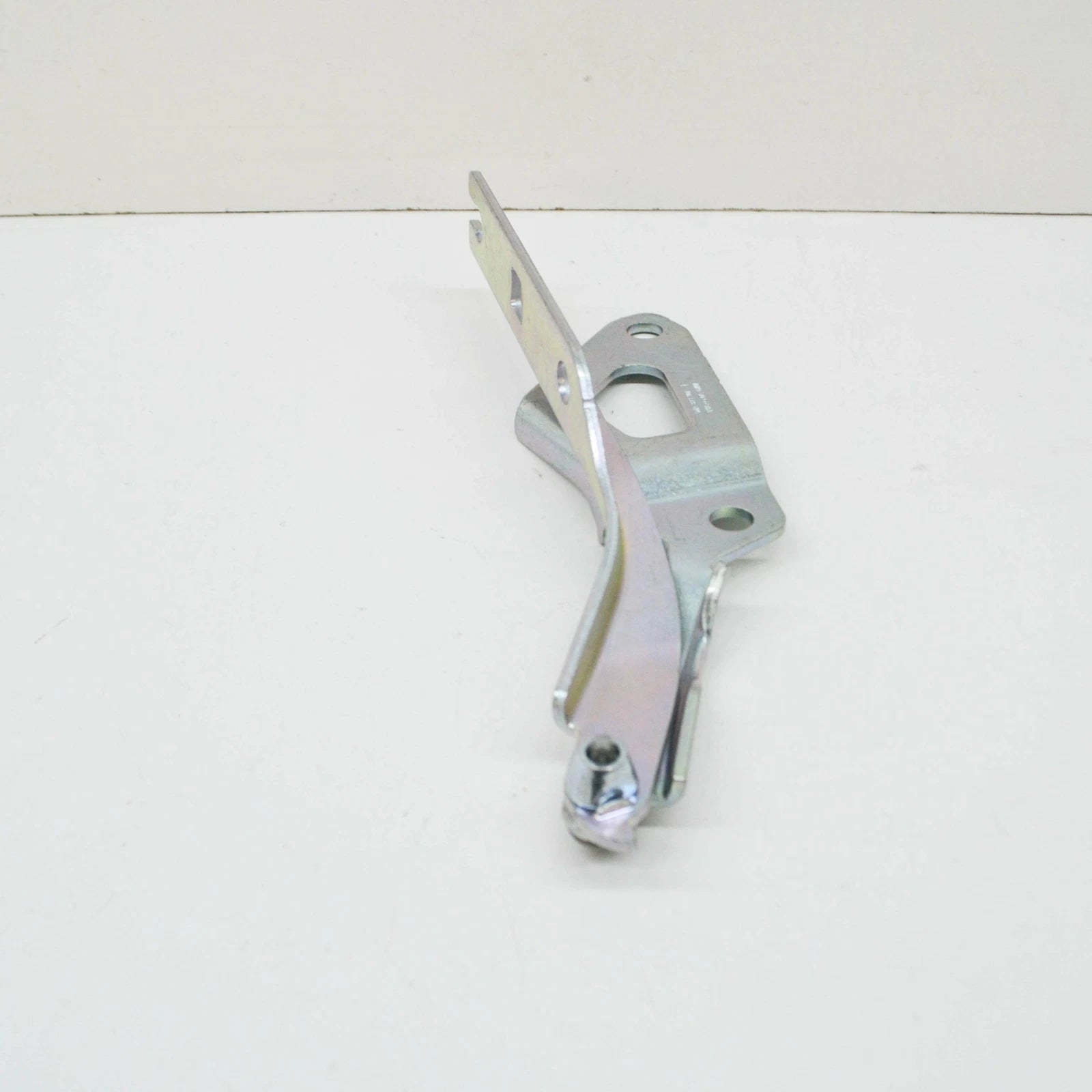 NEW VOLKSWAGEN TIGUAN AD FRONT LEFT BONNET HOOD HINGE 5NA823301J