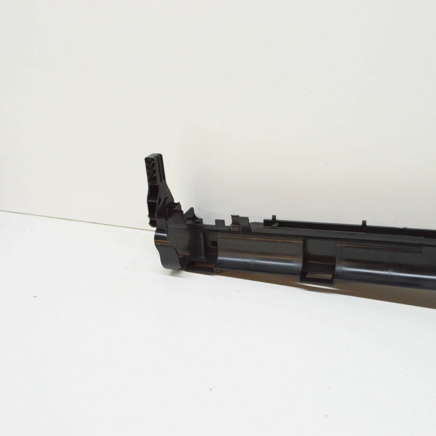 NEW MB C-CLASS W205 FRONT RADIATOR RIGHT FRAME A099504221864 2015 ORIGINAL