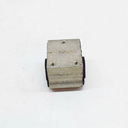 NEW MERCEDES-BENZ S W220 REAR TRANSMISSION RUBBER BUSHING A2202401618