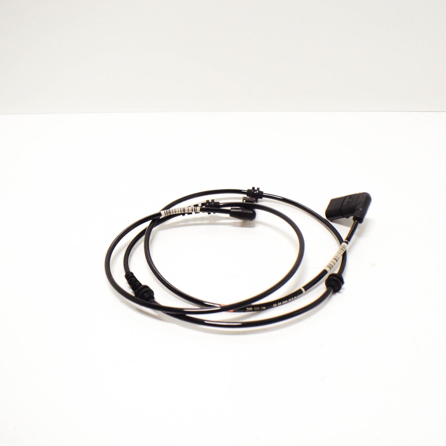 NEW MERCEDES BENZ E W213 FRONT LEFT BRAKE ABS SENSOR A2135406505 ORIGINAL