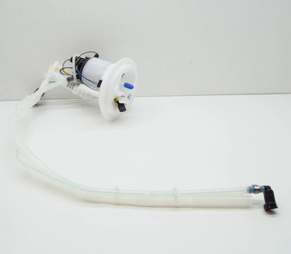 NEW MERCEDES-BENZ C W204 FUEL PUMP ASSEMBLY A2044704494 ORIGINAL