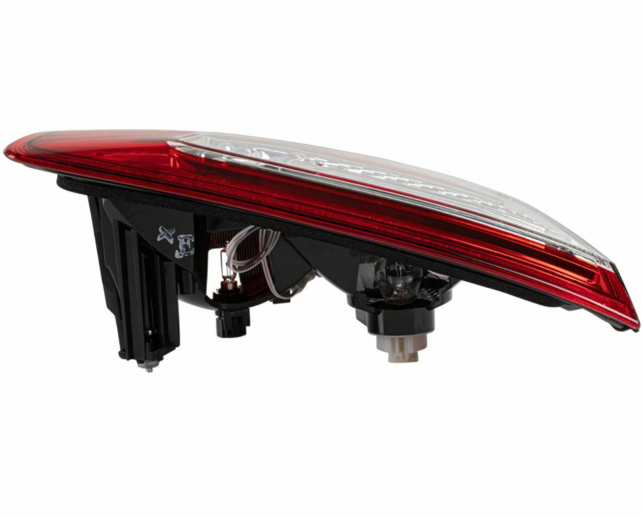 new ford mondeo mk4 rear left inner taillight bs71-13a603-ae 1744244 original