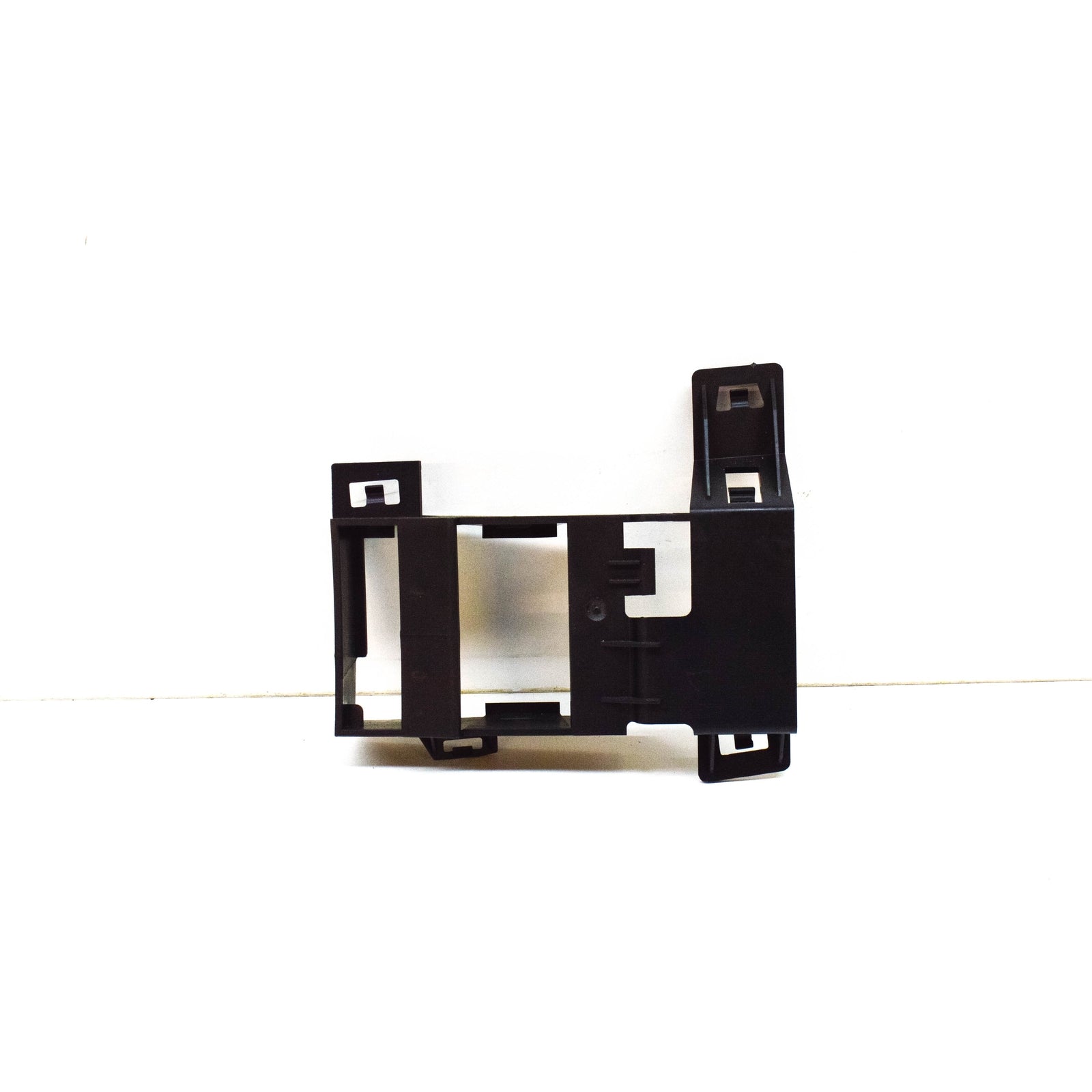 NEW MB CLA C117 FRONT BUMPER D|ISTANCE SENSOR BRACKET A1178850056 ORIGINAL