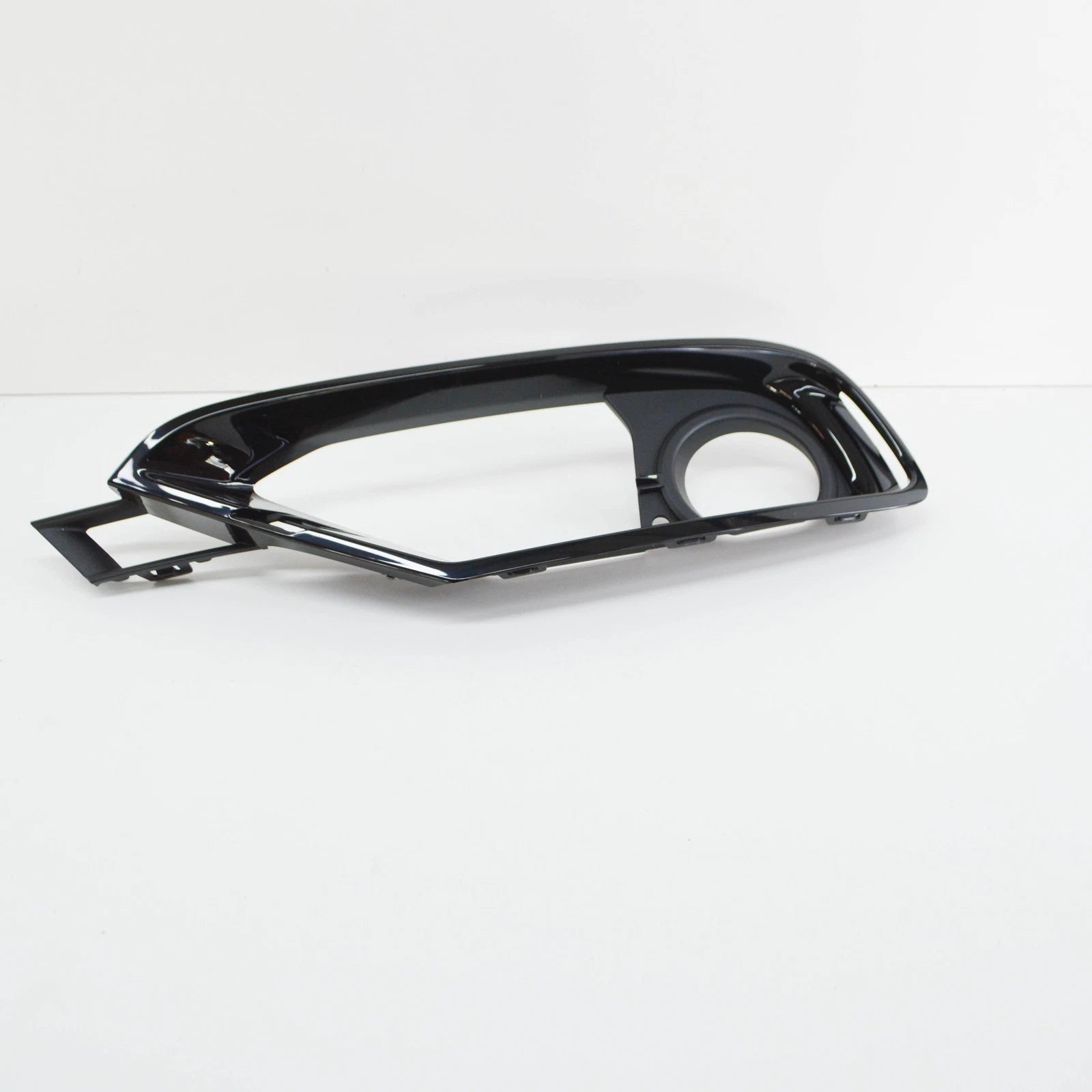 NEW BMW 3 F30 RIGHT FOG LIGHT LOWER GRILLE 51117279702 7279702 2014 ORIGINAL