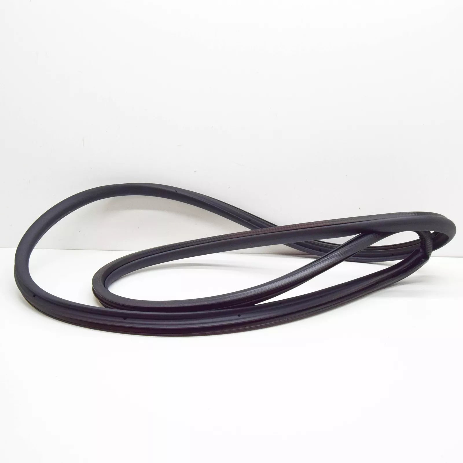 NEW VOLKSWAGEN GOLF 5K MK6 REAR DOOR INNER RUBBER SEAL 5K6867913C9B9 ORIGINAL