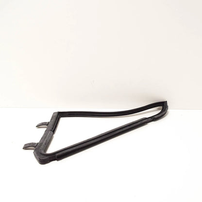 NEW BMW 1502 RIGHT VENT WINDOW GASKET 51321815012 1815012 ORIGINAL