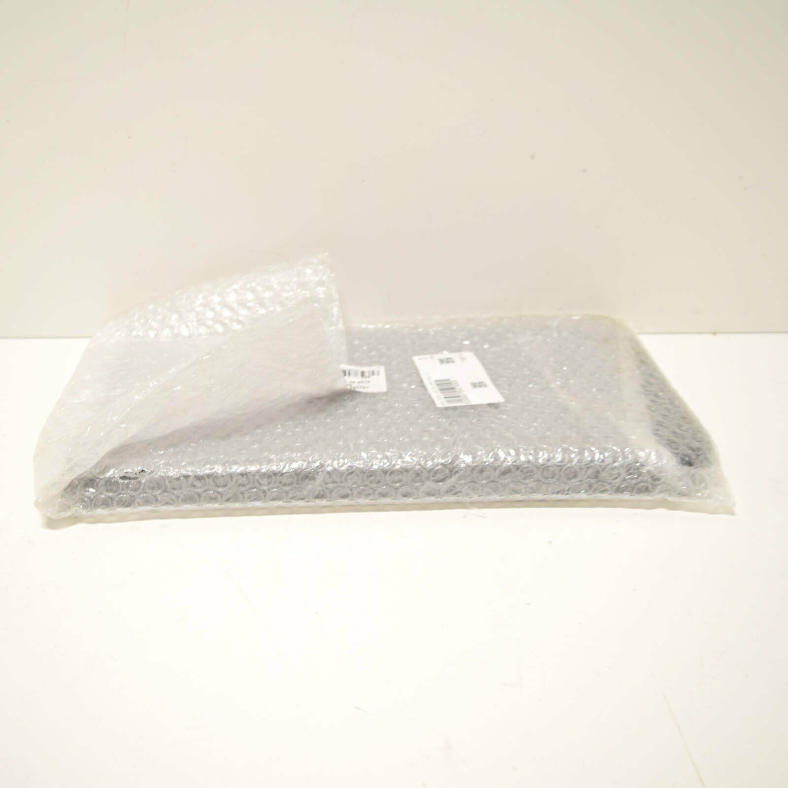 NEW VW GOLF MK7 5G REAR BUMPER LICENSE NUMBER HOLDER 5G68078479B9 ORIGINAL