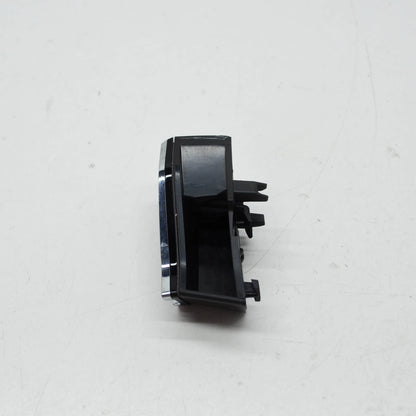 NEW VOLKSWAGEN TIGUAN AD FRONT R-LINE LETTERING LOGO BRACKET 5NA853948A