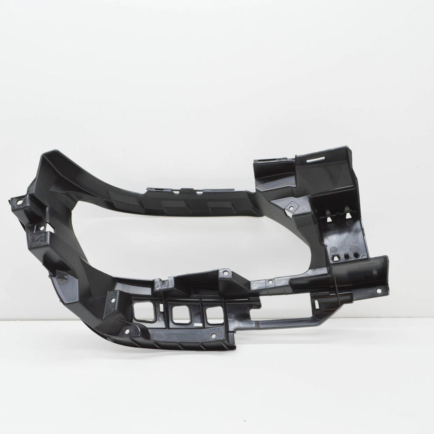 NEW AUDI A5 F53 REAR LEFT BUMPER BRACKET 8W6807347A