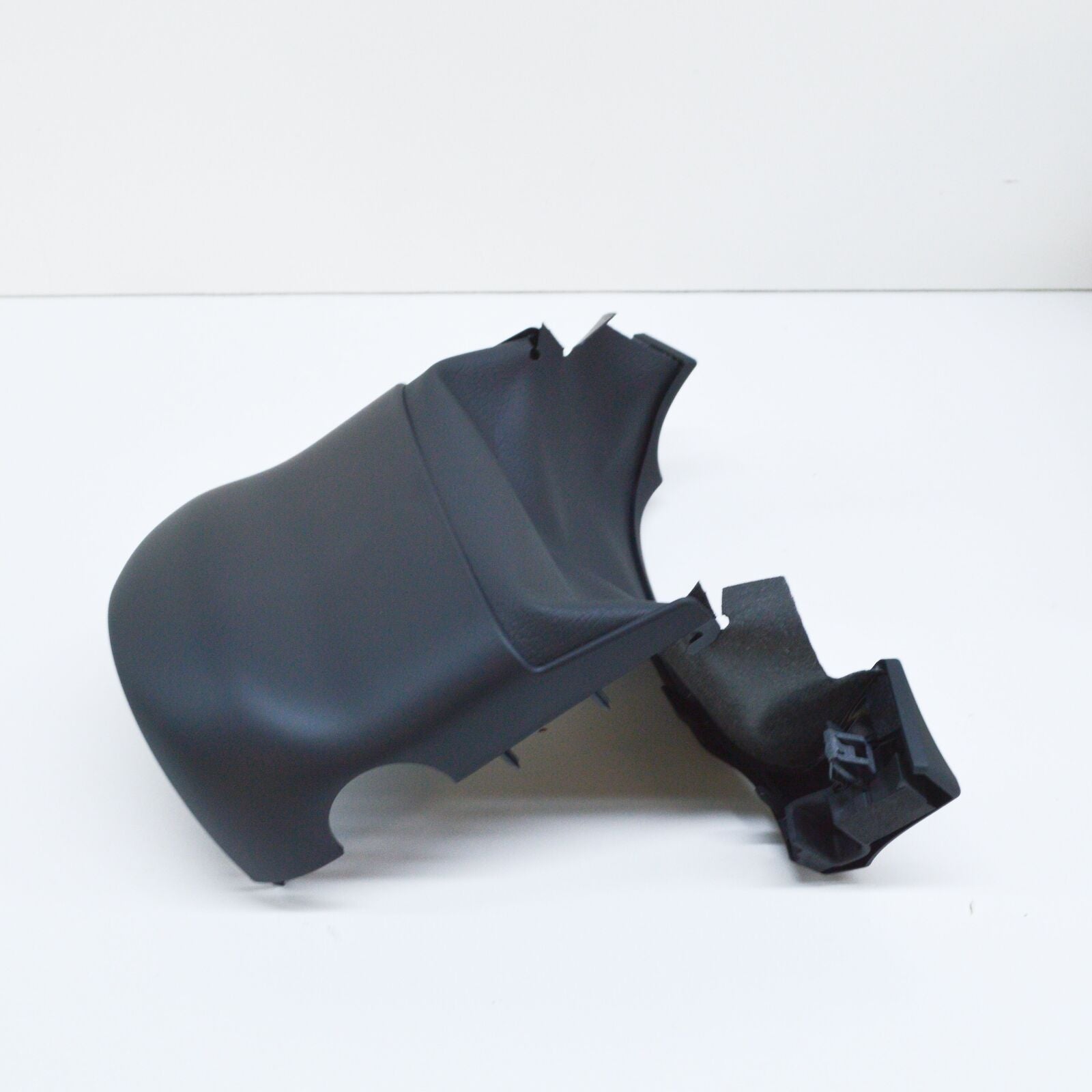 NEW AUDI A3 8V STEERING WHEEL UPPER PART TRIM LHD 8V1953491D6PS ORIGINAL