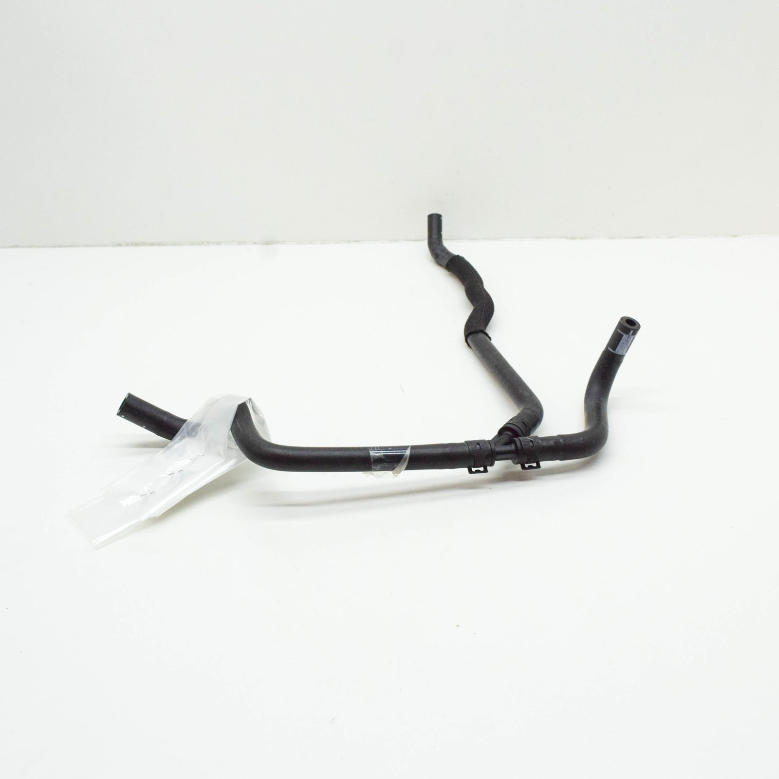 NEW AUDI A6 C6 ENGINE COOLANT HOSE 4F0121107AG ORIGINAL