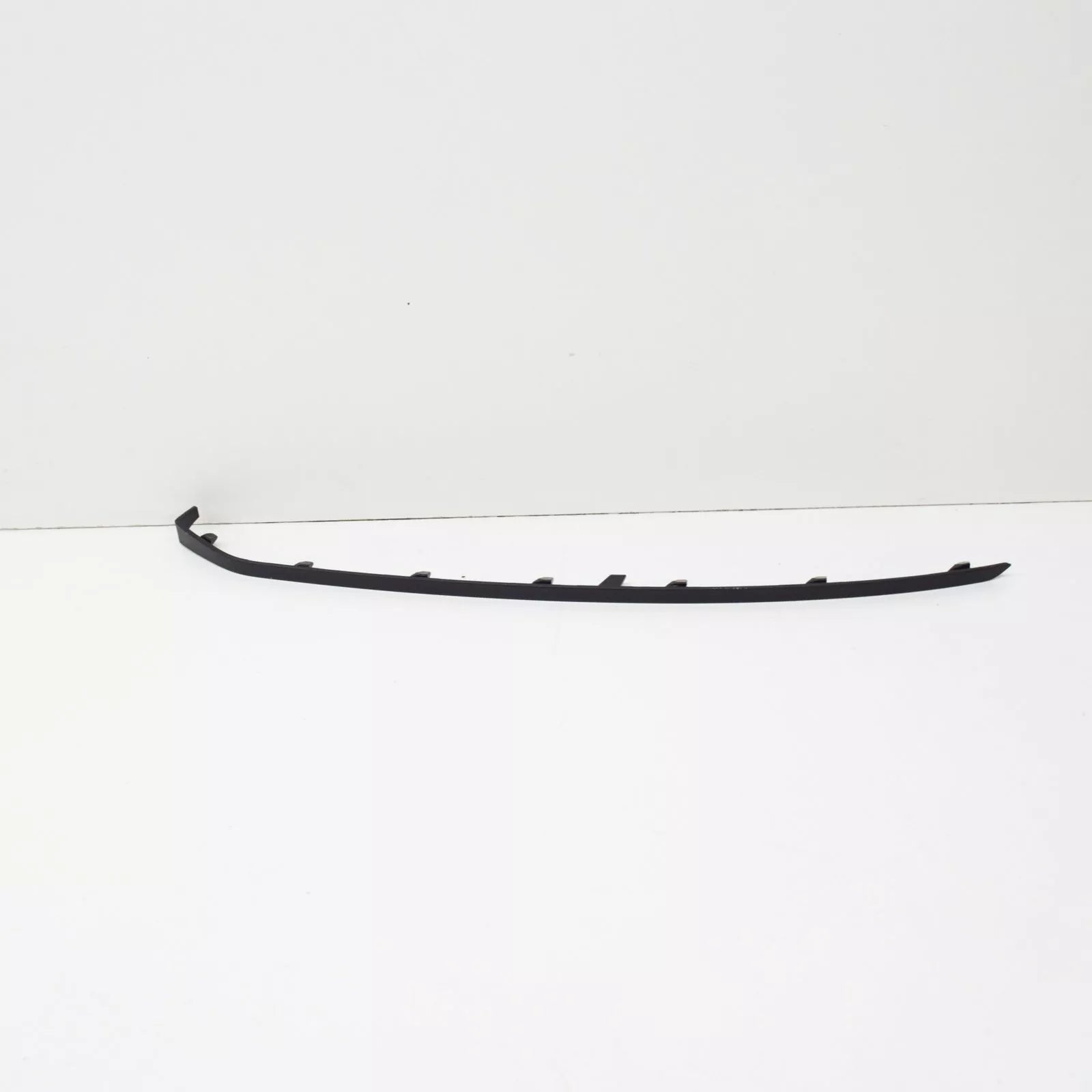 NEW AUDI A3 8V FRONT LEFT BUMPER MOLDING STRIP TRIM S-LINE 8V5807533A OEM