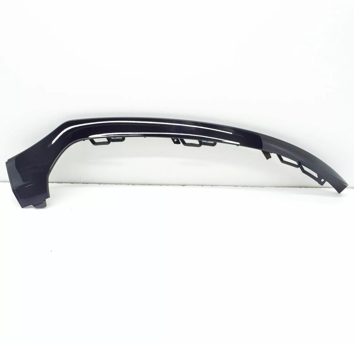 NEW MB C-CLASS W205 FRONT BUMPER RIGHT MOLDING TRIM A2058852600 2016