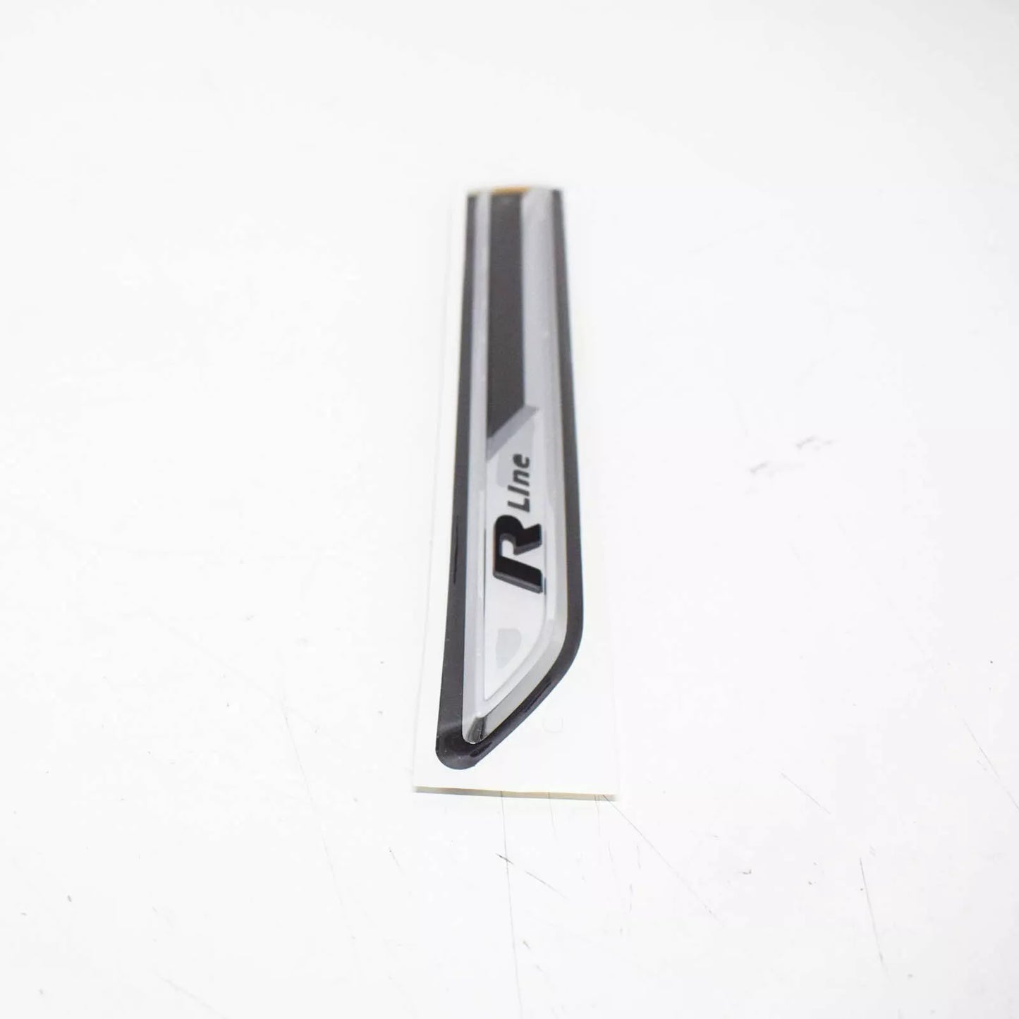 NEW VW ARTEON FRONT RIGHT DOOR EMBLEM R-LINE 3G8853688GDPJ