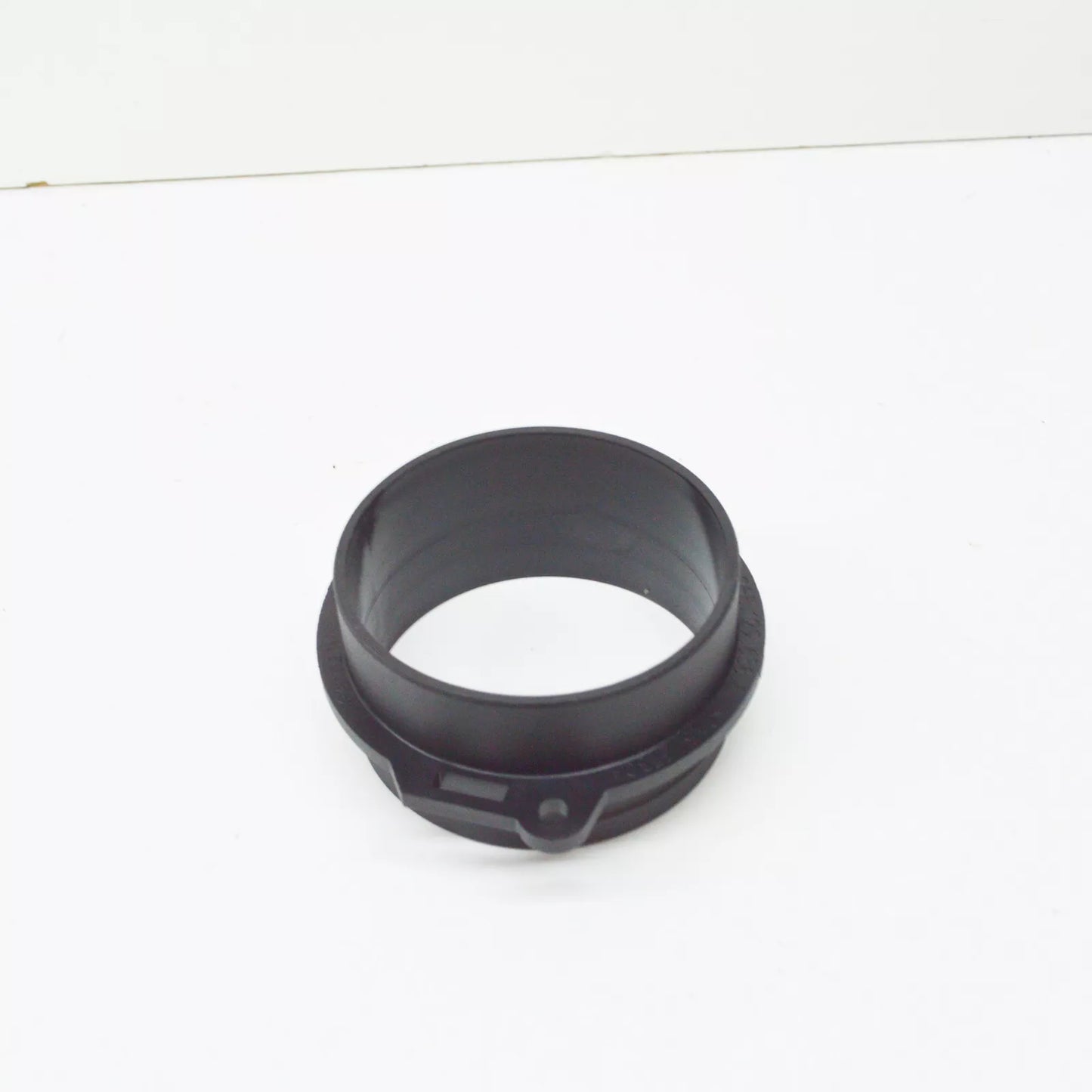 NEW AUDI Q7 4M ENGINE AIR INTAKE HOSE ADAPTER 06E129638E ORIGINAL