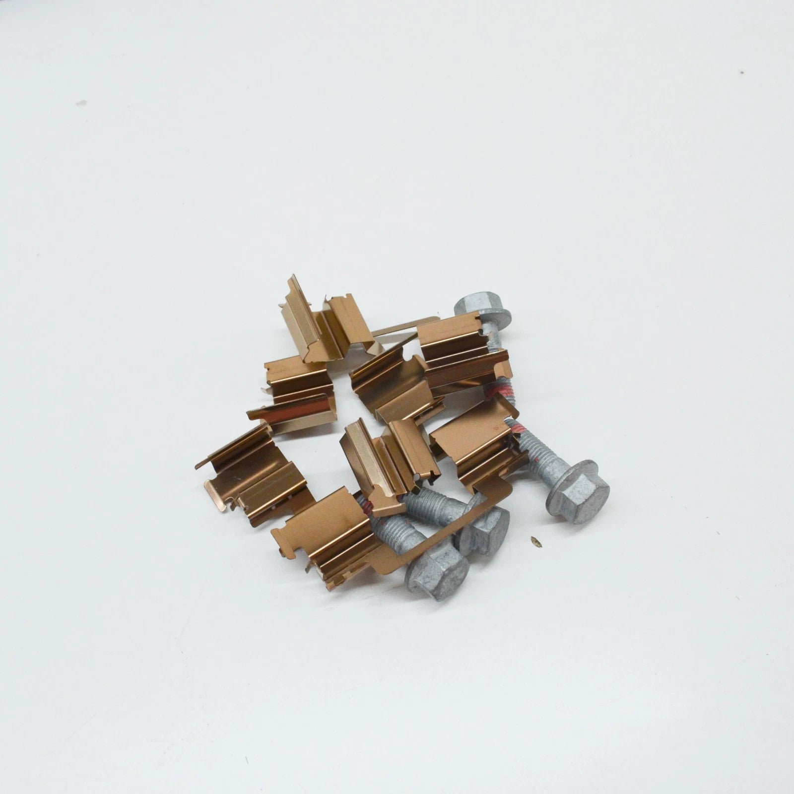 NEW VOLKSWAGEN AMAROK FRONT DISC BRAKE PADS SET 2H0698151A