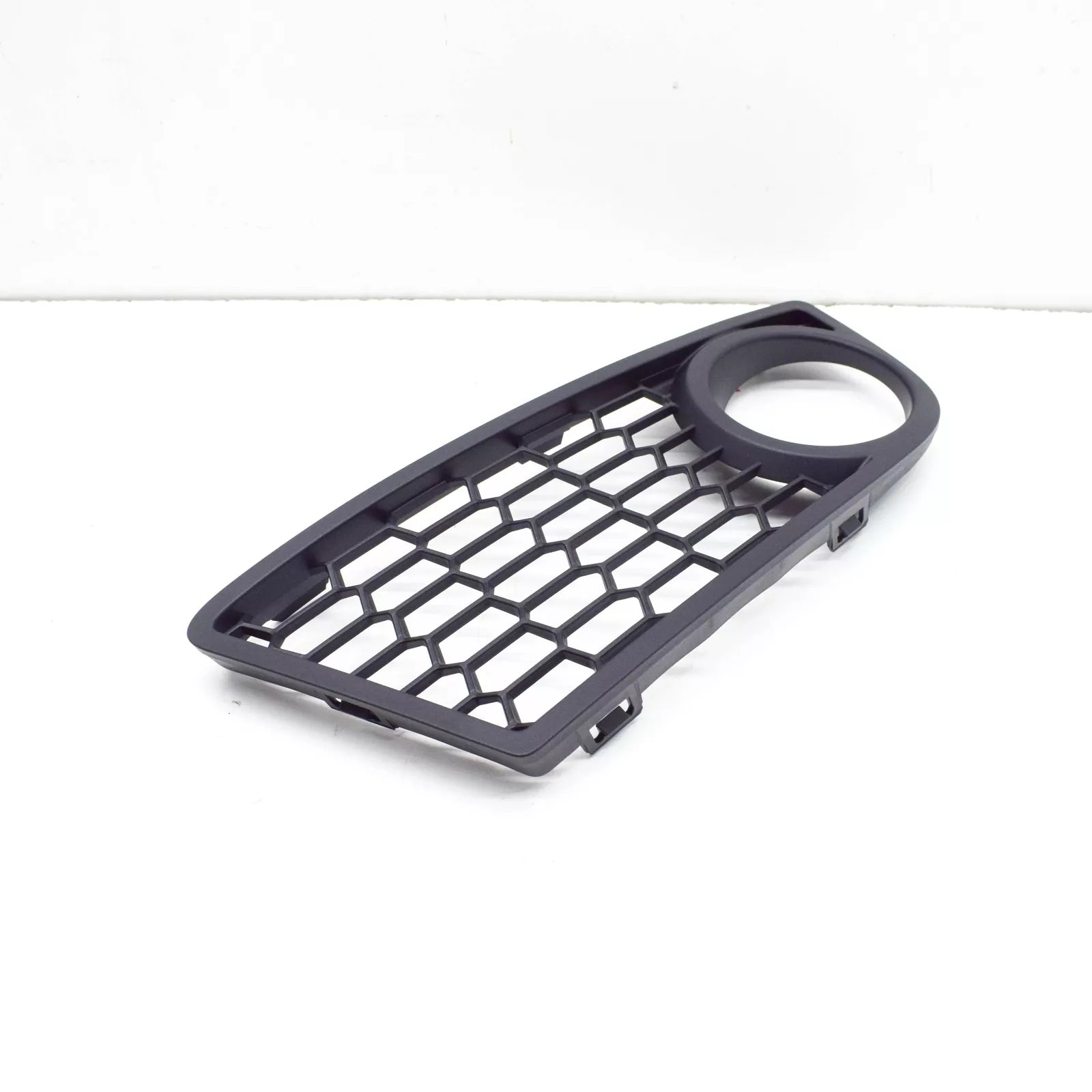 NEW BMW 1 F20 RIGHT FOG LIGHT GRILLE M SPORT 51118048968 8048968 2014 ORIGINAL