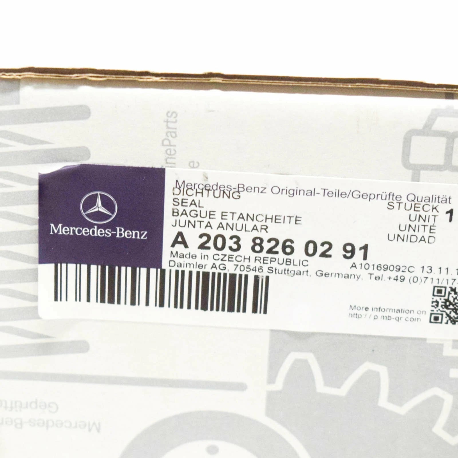 NEW MB C W203 FRONT HEADLIGHT SEALING FRAME RIGHT SIDE A2038260291