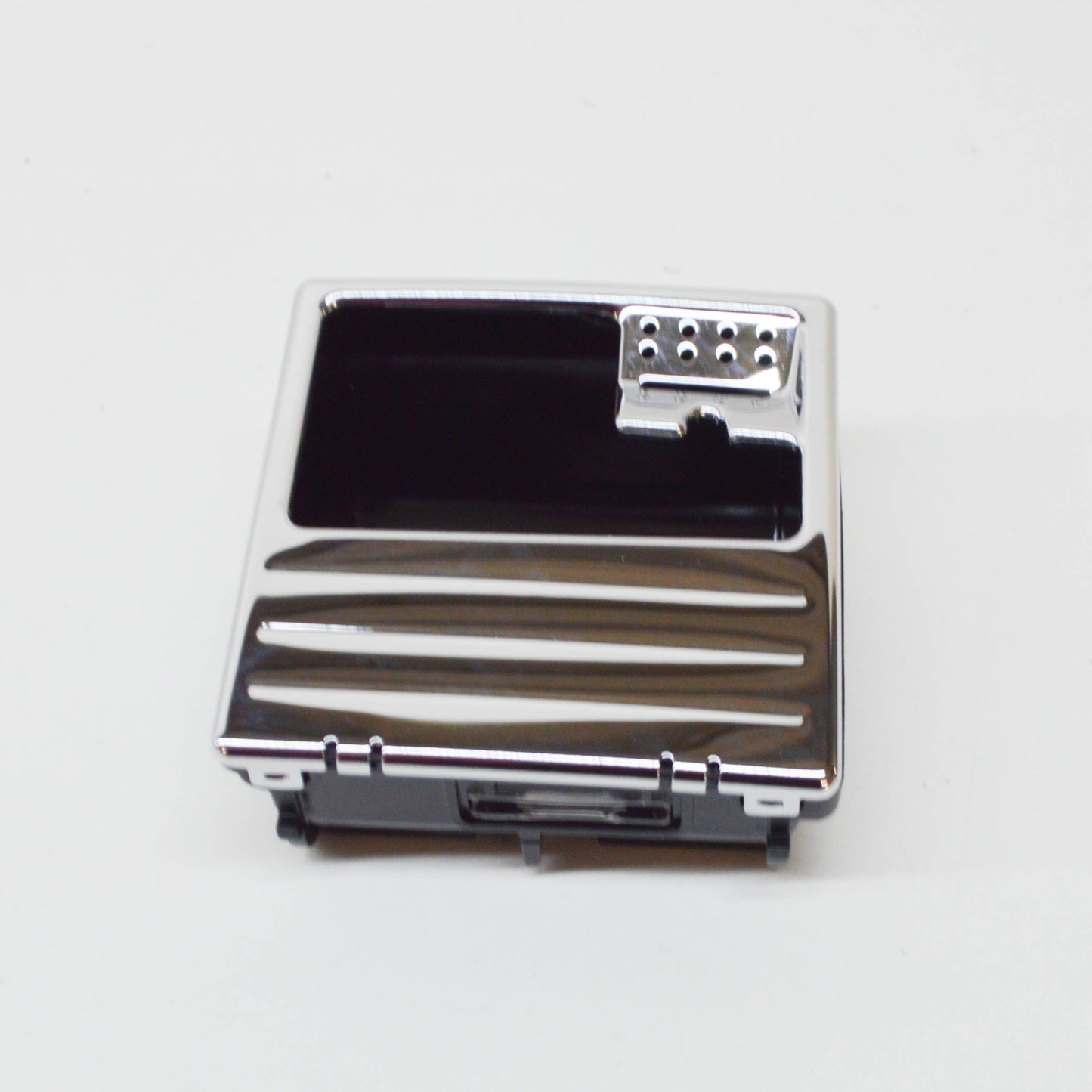 NEW MERCEDES BENZ E W212 CENTER CONSOLE ASHTRAY A2128100430 ORIGINAL