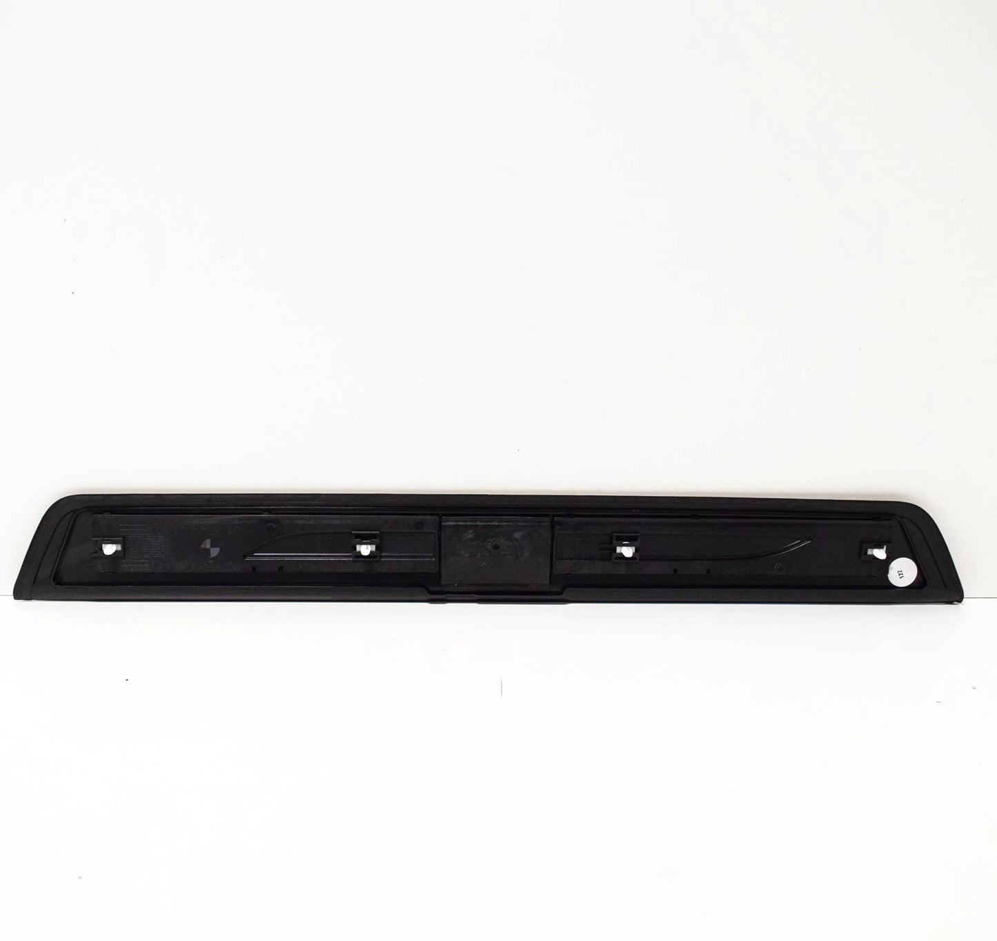 NEW BMW 5 F10 FRONT RIGHT DOOR SILL PLATE COVER 51477203602 7203602 ORIGINAL